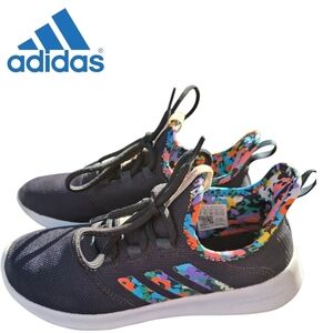 ADIDAS cloudfoam pure 2.0K running kids sneakers Size 4